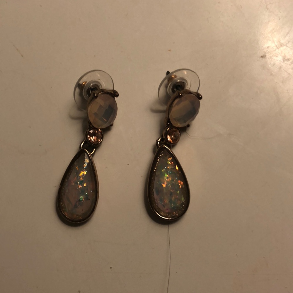 Iridescent earrings